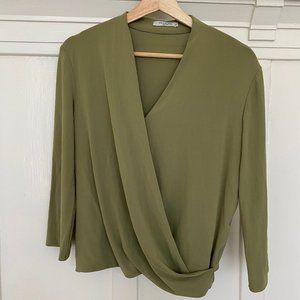 MM LaFleur Deneuve Top Olive Italian
